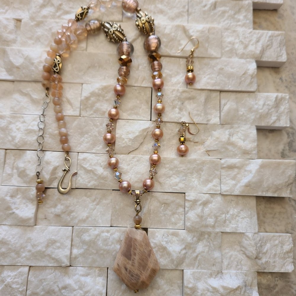 Apricot Moonstone Pendant